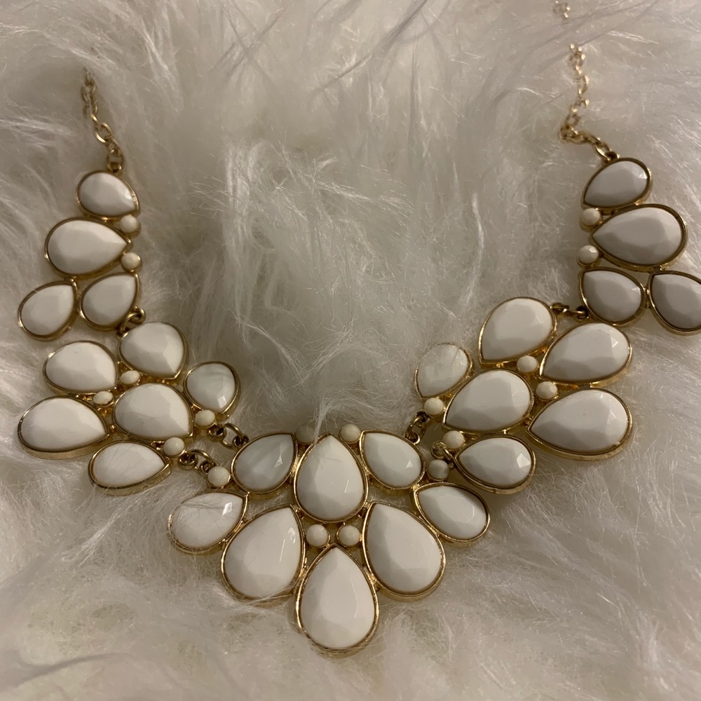 Necklace Gold Ivory